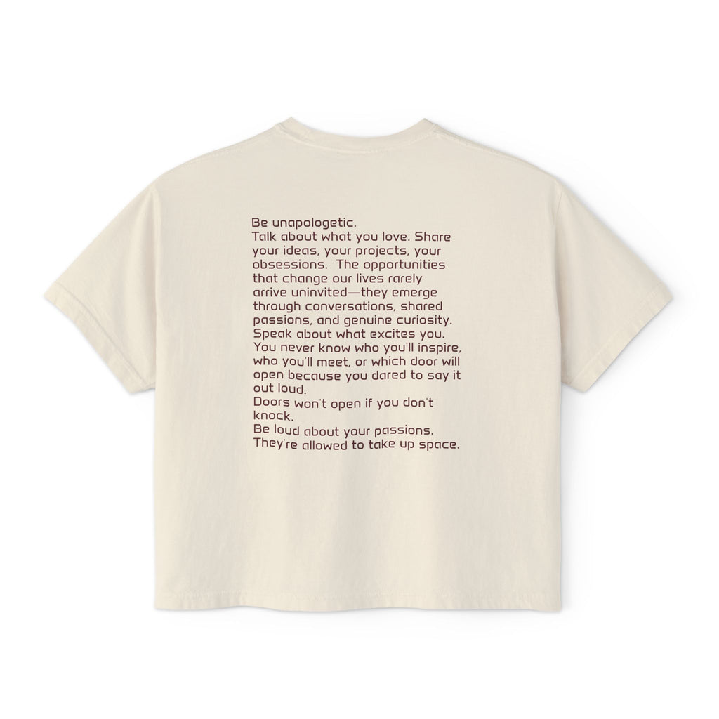 'Closed Mouths Don't Get Fed' Boxy Graphic Tee