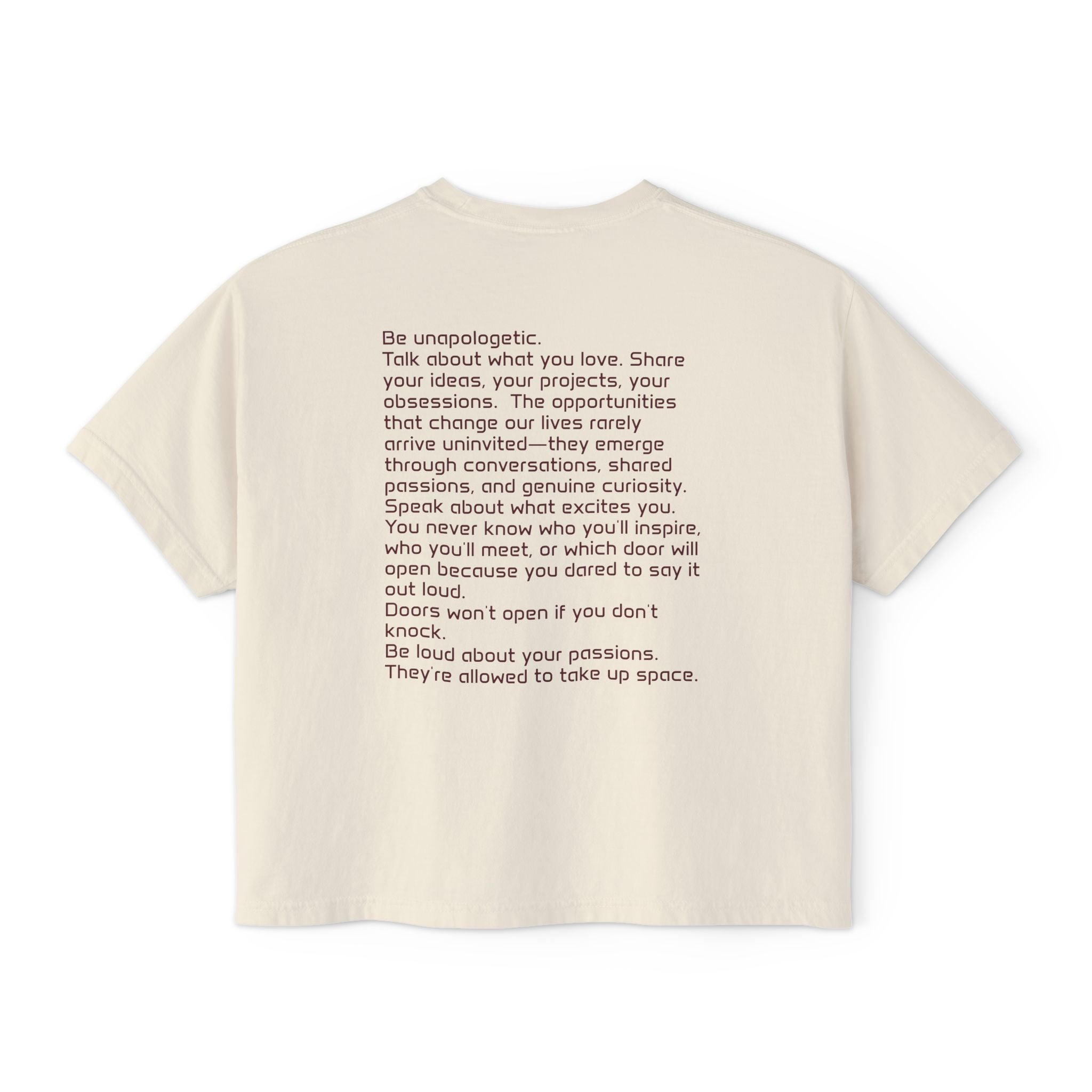 'Closed Mouths Don't Get Fed' Boxy Graphic Tee